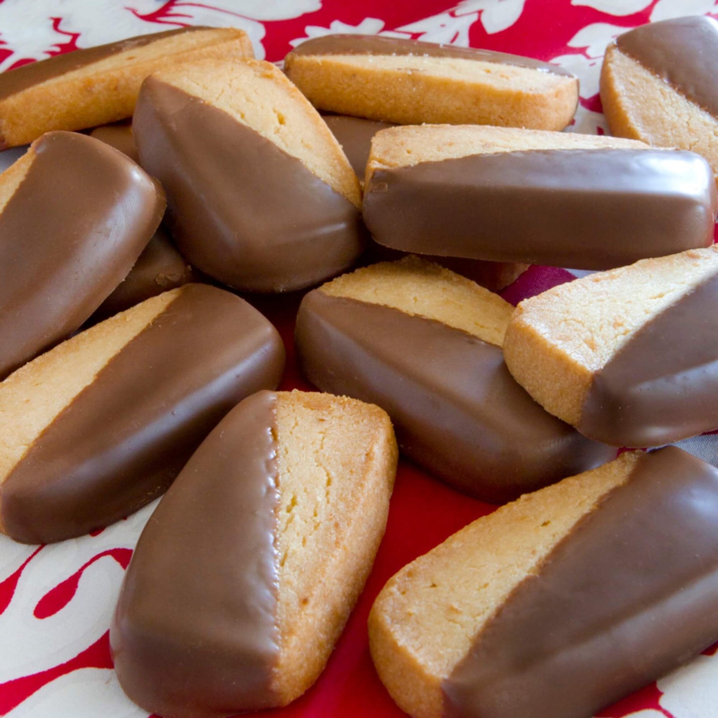 Shortbread Cookies Milk Chocolate Dipped